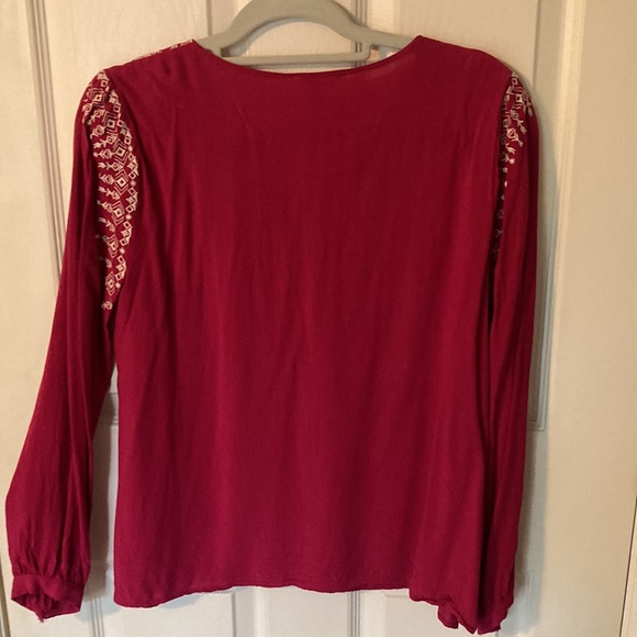 Plush Boutique Pink and White Embroidered Blouse - Picture 3 of 3